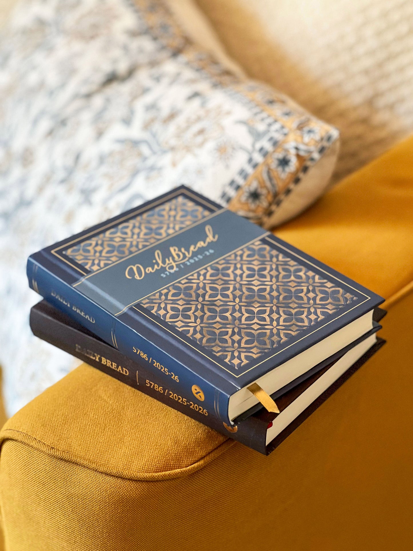 Daily Bread (5786 / 2026) Women's Edition